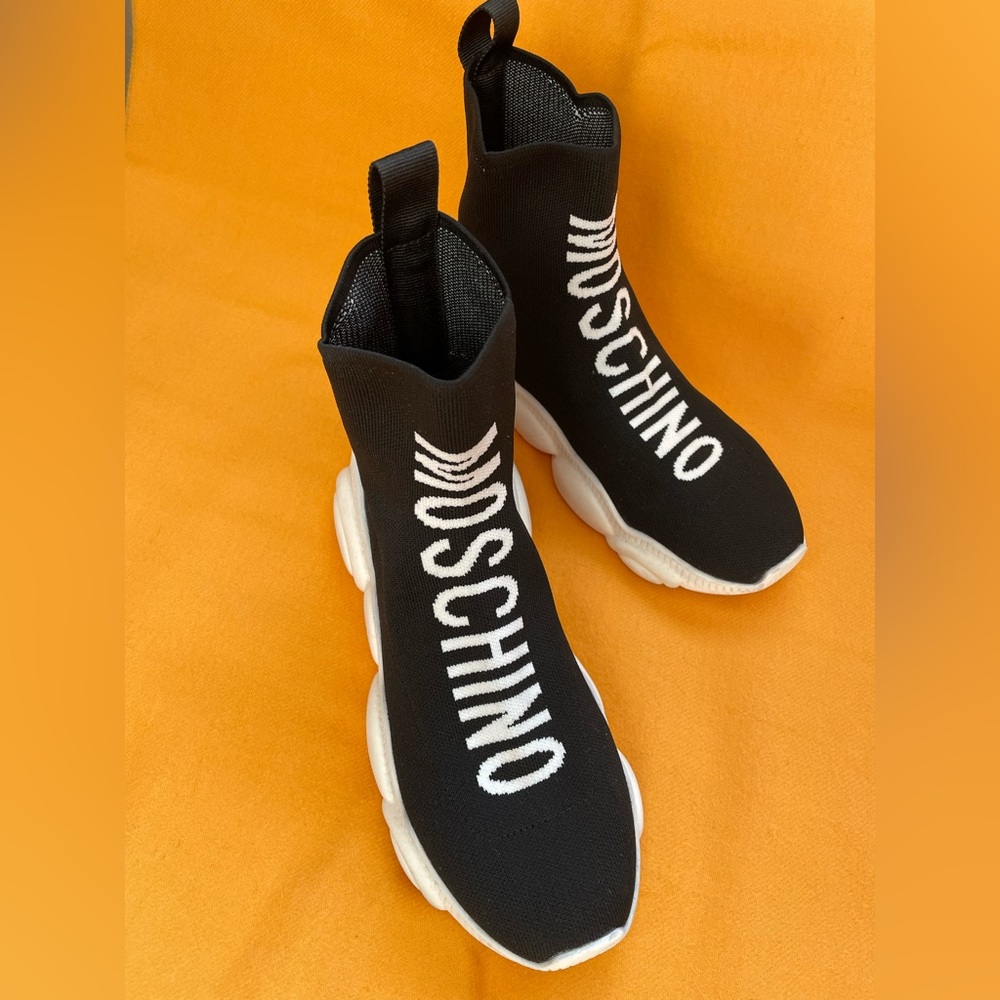 Moschino Women's/unisex Logo Knit High-Top slip-on sneakers size 39IT/9US